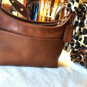 GORGEOUS Vintage Brown Burnished Leather Coach legacy Zipper Bag 9136 NWT